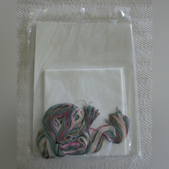 1984 Sealed CANDAMAR SWANS PICTURE Counted Cross Stitch Kit X 2 - Picture 4 of 4